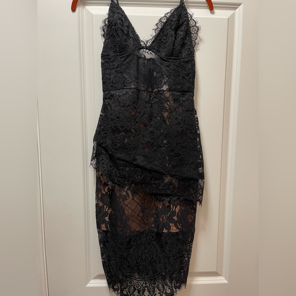 NWOT So Fancy Boutique Lace Dress Size Small. Black With Skin Tone Slip - Picture 6 of 12
